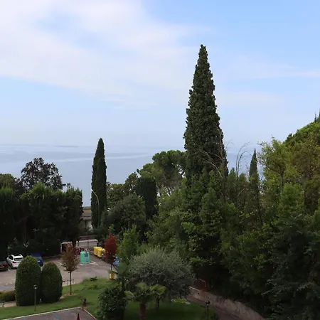 Monika 315 Magic Daire Garda (Verona)