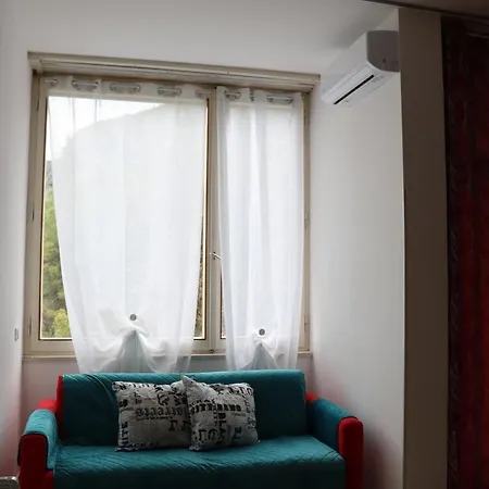 Monika 315 Magic Daire